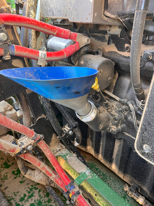 Funnel to suit John Deere